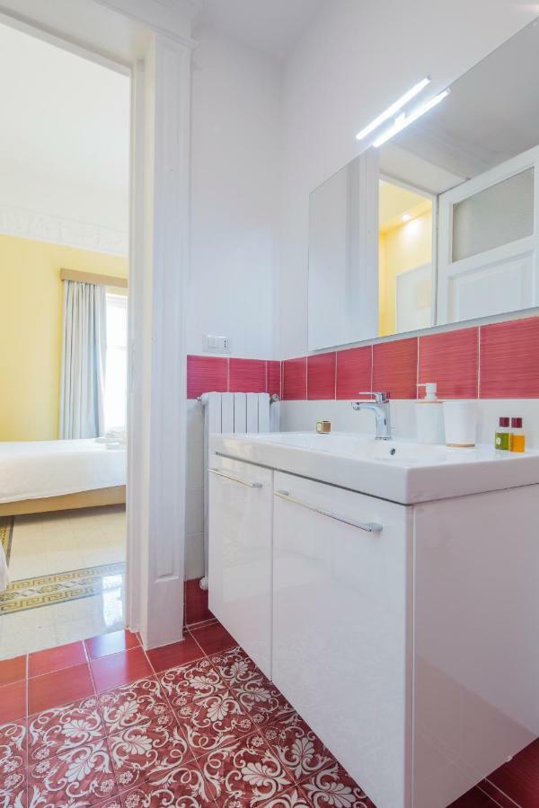 La Giulietta - Penthouse Apartamento Salerno Exterior foto