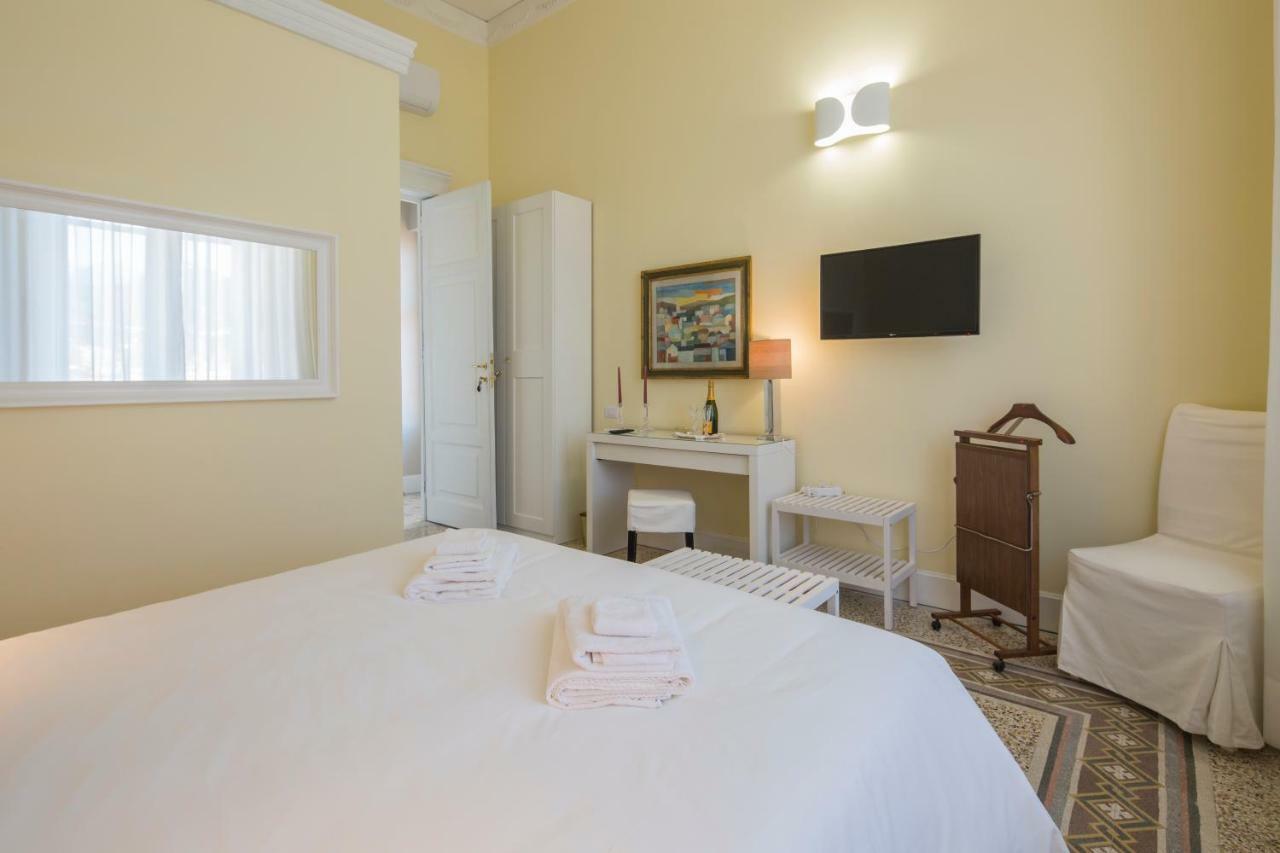 La Giulietta - Penthouse Apartamento Salerno Exterior foto
