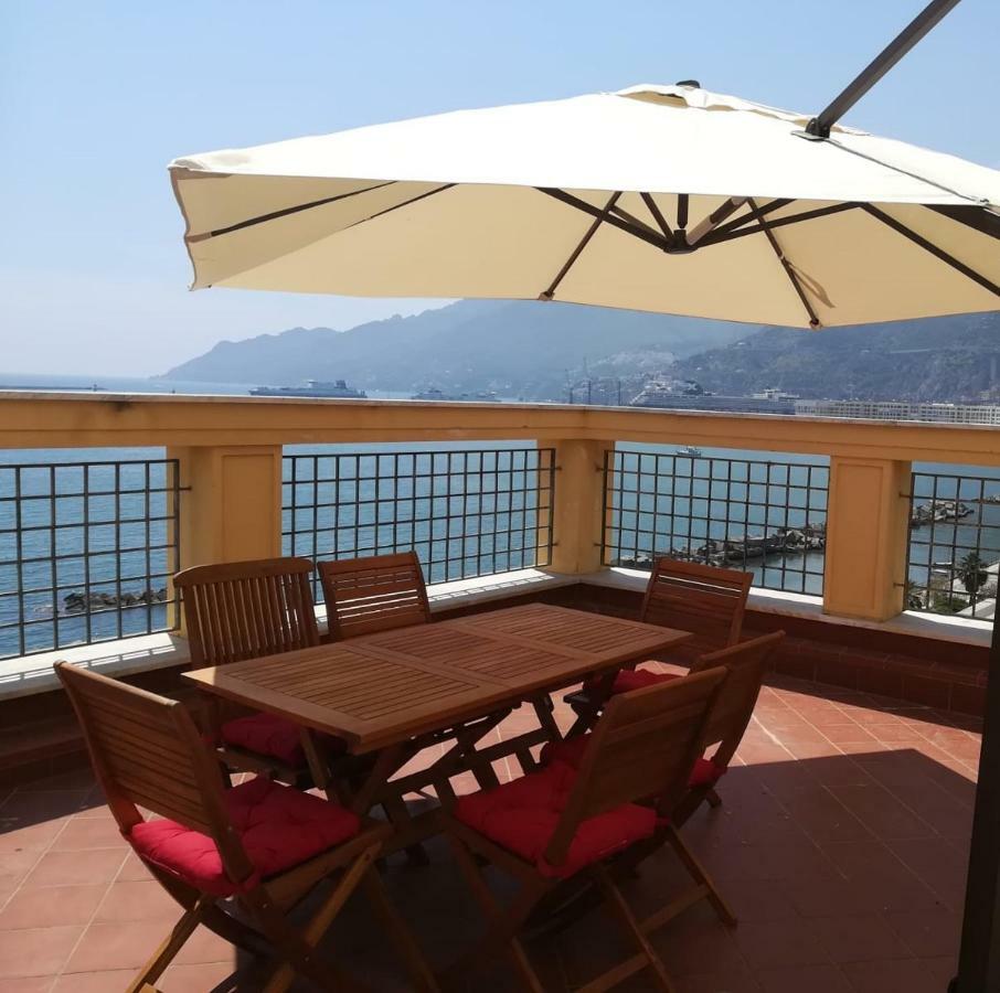 La Giulietta - Penthouse Apartamento Salerno Exterior foto